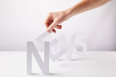 В избирательной комиссии ЕАО наградили победителей конкурсов Славящий Отечество и Избирательный диктант