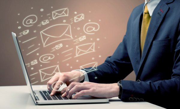 Снайперы спасли женщину с детьми от дронов под Часов Яром  видео